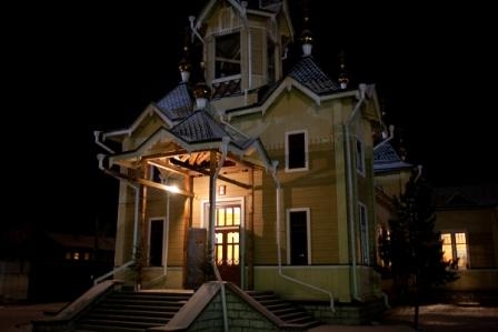 Свято-Никольский храм. Фото Евгения Терехова
