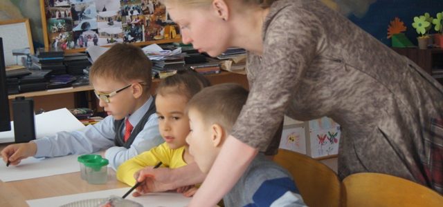 С ПРАЗДНИКОМ СВЯТЫХ ЖЕН — МИРОНОСИЦ, ДОРОГИЕ СЕСТРЫ! С ПРАЗДНИКОМ СВЯТЫХ ЖЕН — МИРОНОСИЦ, ДОРОГИЕ СЕСТРЫ!