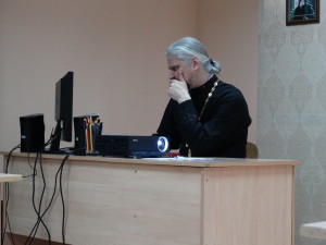 Настоятель протоиерей Олег Ушаков