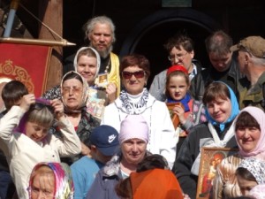 Приход, праздник, крестный ход